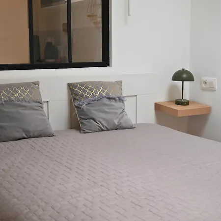 Renove Vue Lateral & Parking A Westende By La Conciergerie