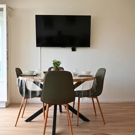 Renove Vue Lateral & Parking A Westende By La Conciergerie Middelkerke